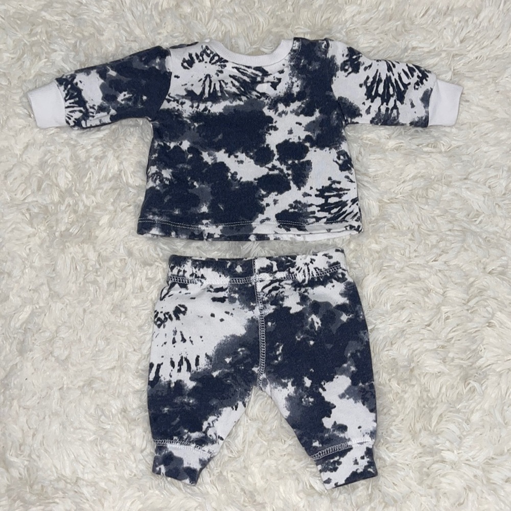 Tie-dye newborn sweatsuit